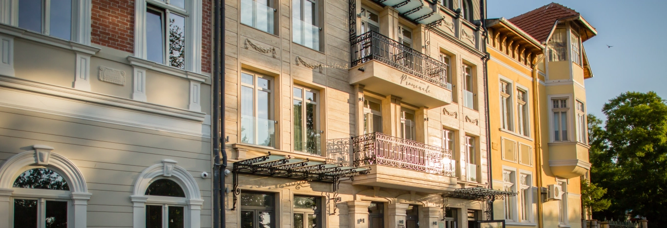 Hotel residence