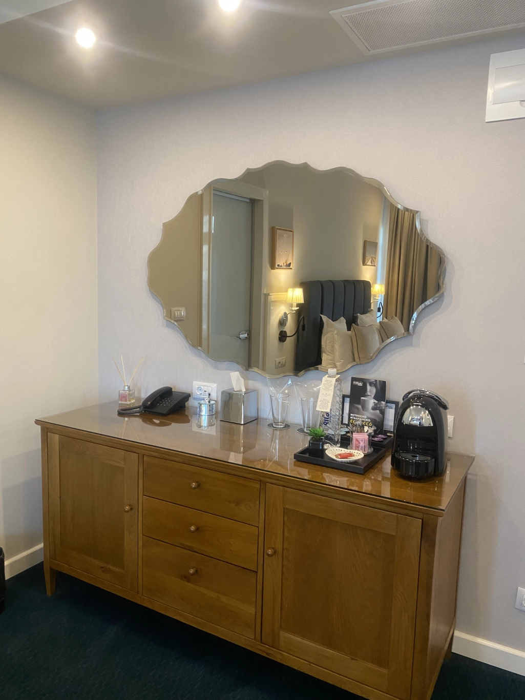 Стая "Гранд делукс" с изглед море, балкон и вана