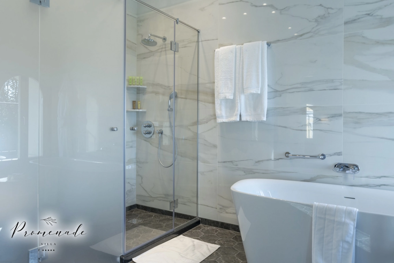 Стая Делукс с изглед към морето