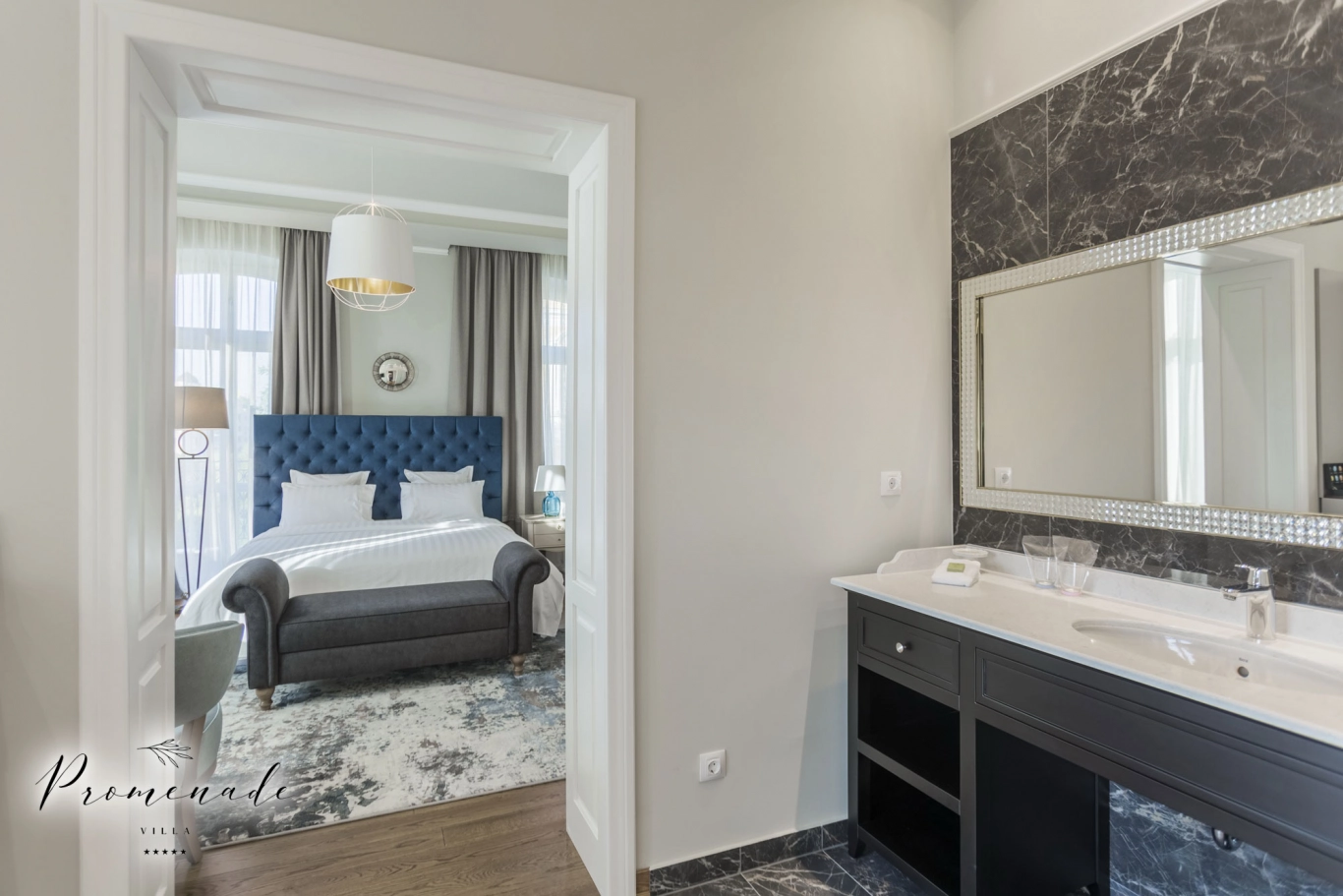 Студио Гранд Делукс с изглед към морето и балкон