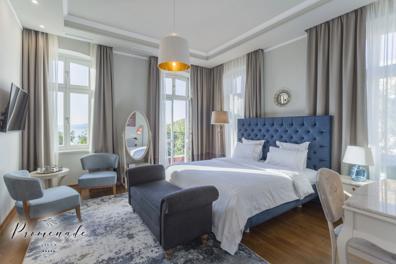 Studio Grand Deluxe with sea view  and balcony