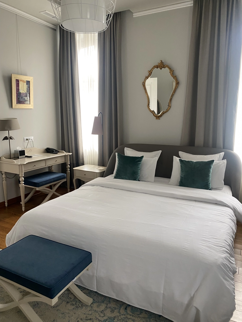 Студио Делукс с изглед към града