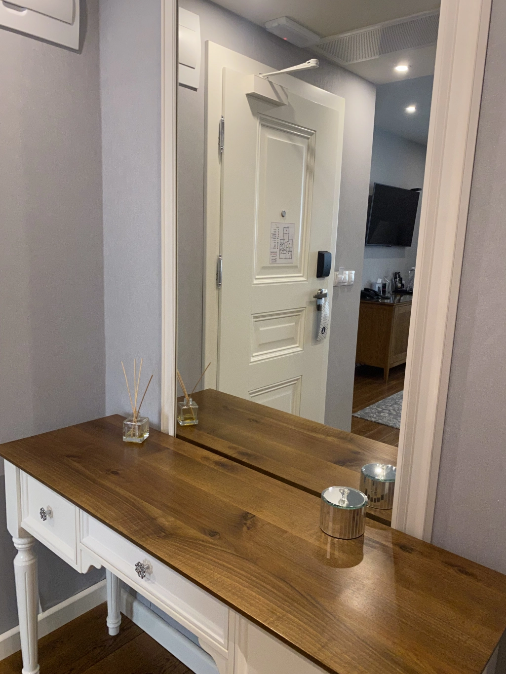 Номер на двоих