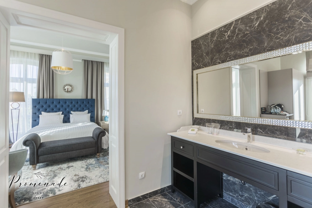 Studio Grand Deluxe with sea view  and balcony
