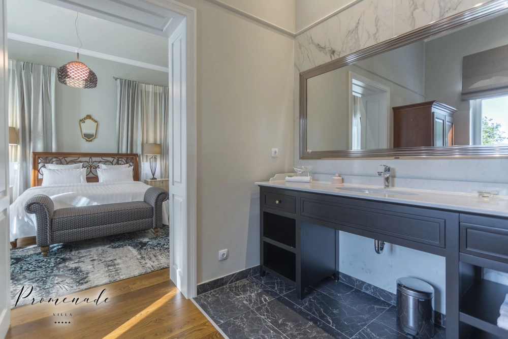 Studio Deluxe with sea view (on ground floor)